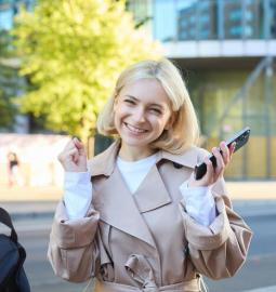 How to learn English on vacation?