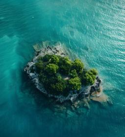 Top 7 most dangerous islands in the world