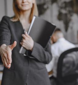 Employment abroad: all the pitfalls