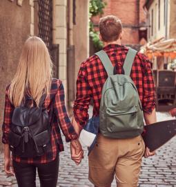 How are the countries of the world struggle with the outflow of students and specialists?