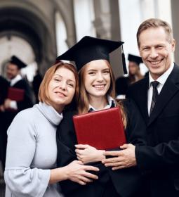 Universities with the most famous graduates