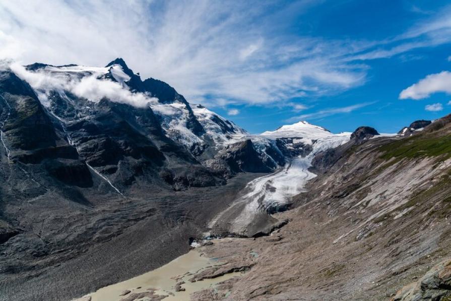 The most dangerous and difficult mountains in the world
