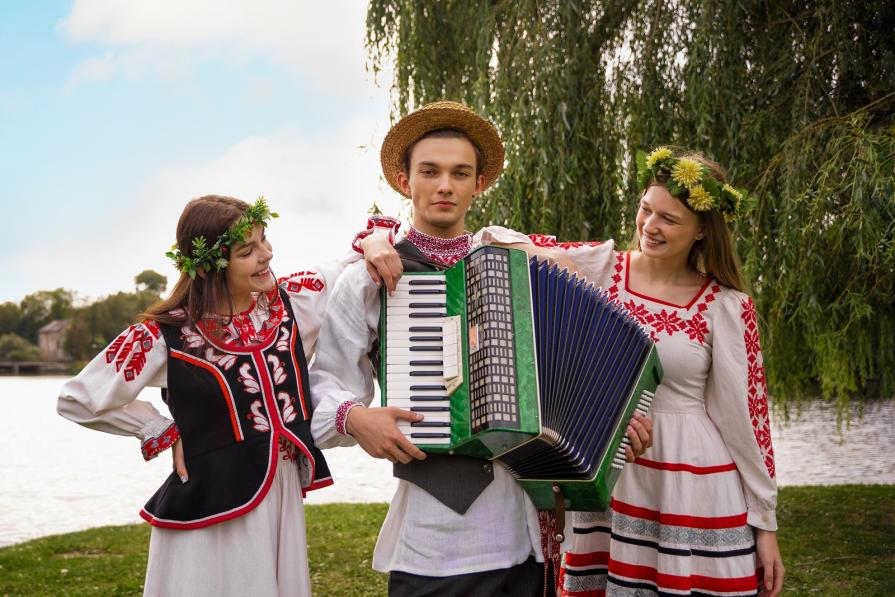 12 national stereotypes that infuriate the inhabitants of these countries