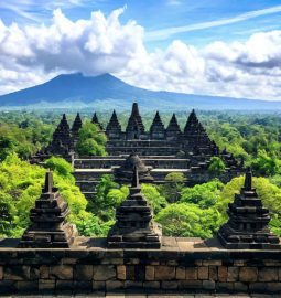 TOP-5 ancient buildings that amaze tourists even now