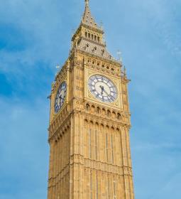 Free education in London: how to enroll and study for free?