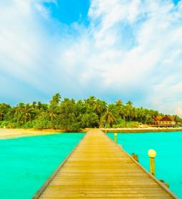 How to relax in the Maldives and not go broke
