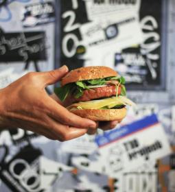 TOP-10 countries with the most delicious street food