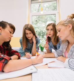 TOP-2 best language camps in Lucerne 2026 Rankings