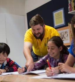 TOP-20 Language Camps in Suburbs of London 2026 Rankings