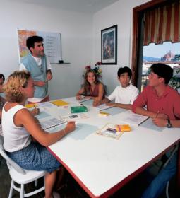 TOP-5 best language camps in Florence 2026 Rankings