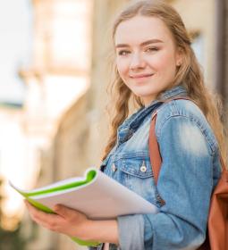 TOP-2 Best Language Schools in Cardiff 2026 Rankings