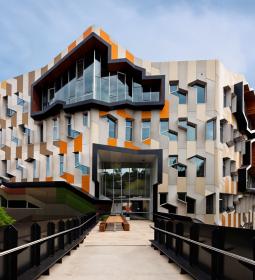 TOP-3 Best Colleges in Australia 2026  Rankings