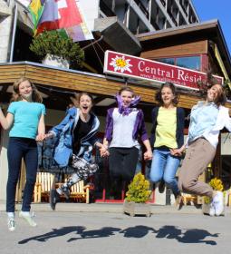TOP-5 Best Language Schools in Leysin 2026 Rankings