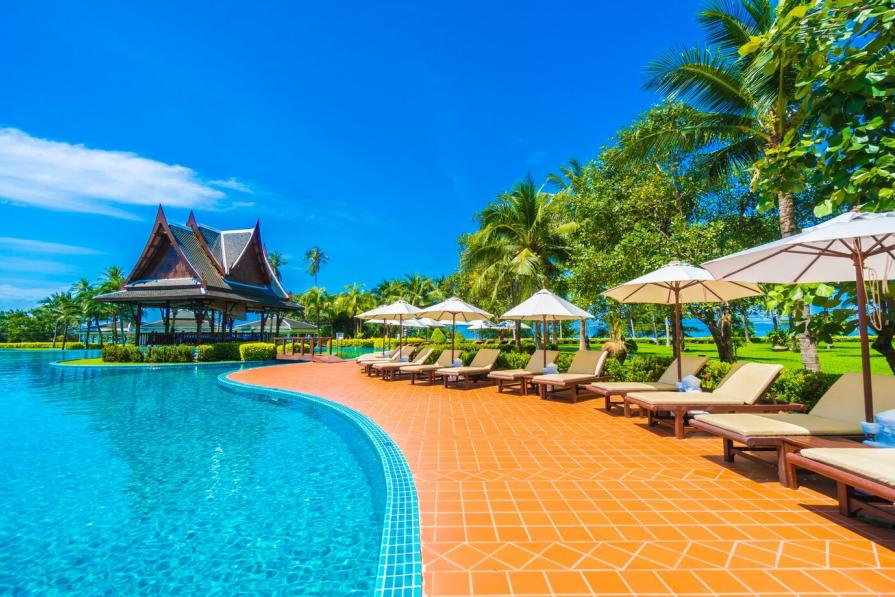 TOP-9 best winter and summer places to relax in January