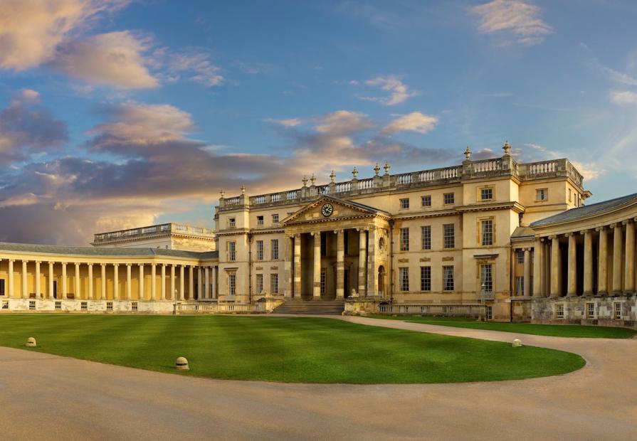 TOP-24 Private Schools in London Suburbs 2026 Rankings