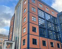 English Path Berlin, Language schools in Berlin