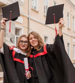 FAQ: How does the American higher educational system work?