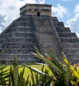 5 abandoned cities of the world: how to get into the past?