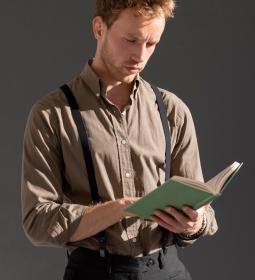 Best books about successful people: outstanding modern biographies