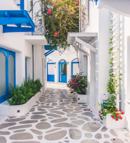 Holidays in Rhodes: the gold standard of Greek holidays