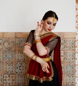 Studying Design and Fashion in India for foreign students