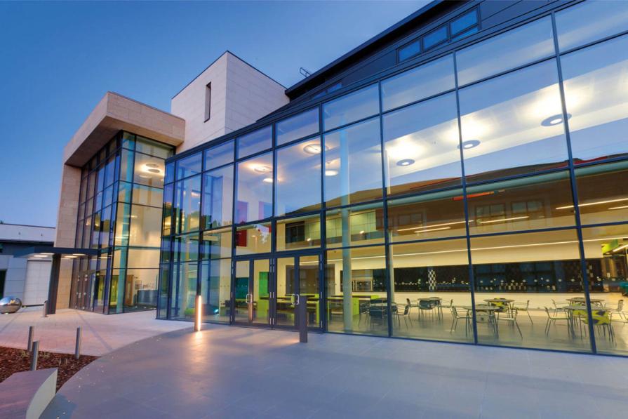 The first branch of the British Russell Group opens in Egypt