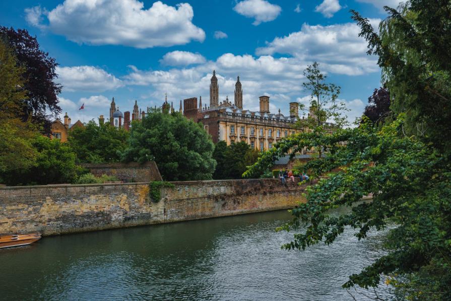 FAQ: Is Oxford better than Cambridge?