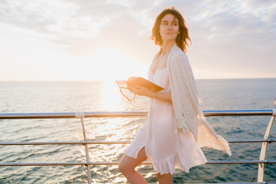 Work on a cruise ship: a trip around the world with a surcharge