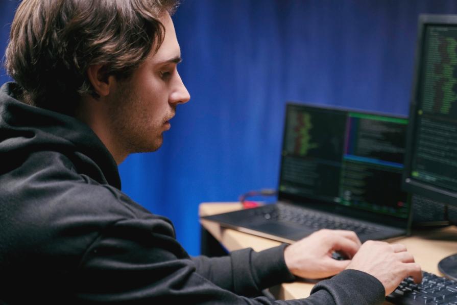 Study Information technology, IT and programming in the Netherlands