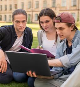 Study at a university in Switzerland: tuition fees