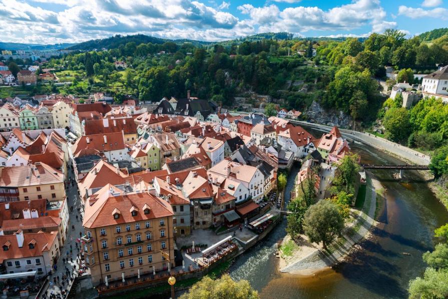 The most interesting facts about the Czech Republic: ghosts, silver coins and Swiss landscapes