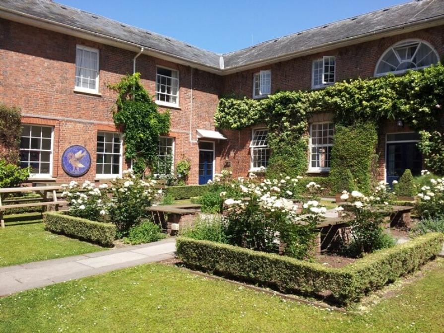 New English Language Centre opens in Manchester