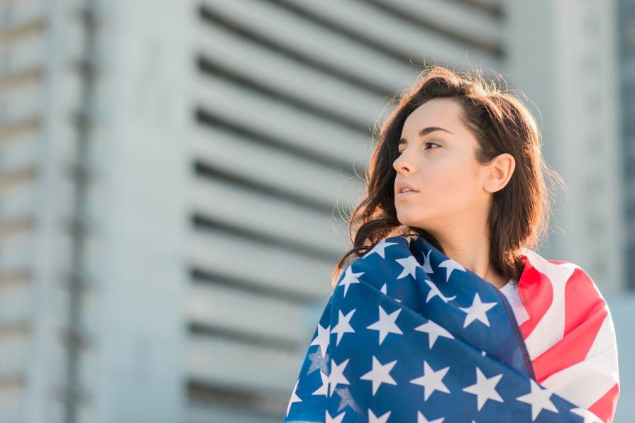 FAQ: How do foreign students go to study in USA?