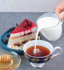 Dresden Pfunds - the most luxurious dairy shopping in Europe