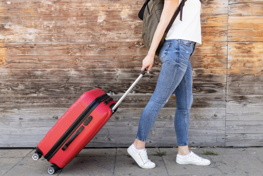 5-4-3-2-1 Method: How to Fit Everything in Your Carry-on Luggage and Not Regret a Single Item