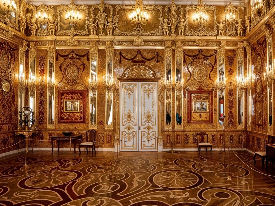 Amber Room: History and Secrets of a Priceless Creation