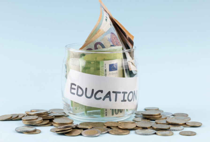 How much does it cost education in Switzerland?