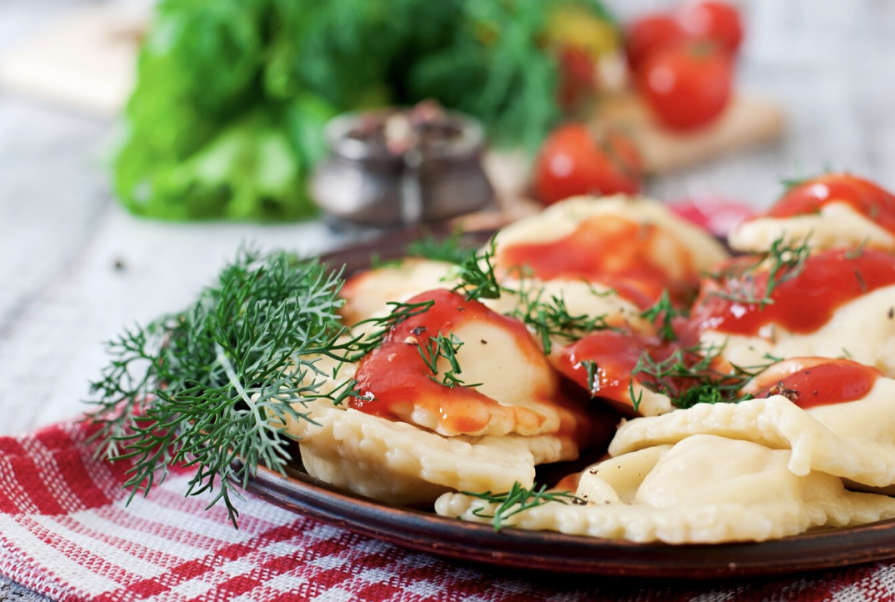 Features of national Ukrainian cuisine: best dishes