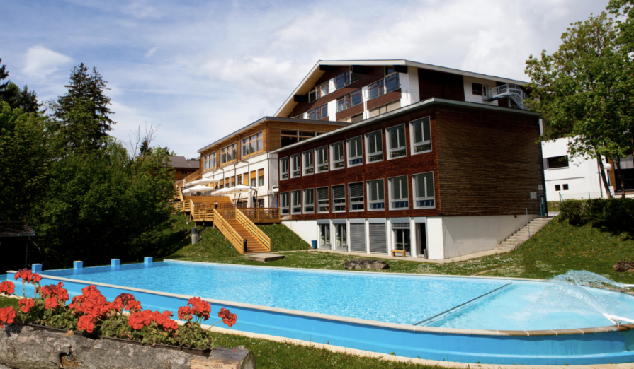 How long does Master's degree last in Switzerland?