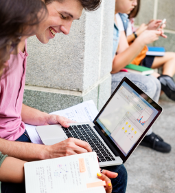 What are the benefits of online educational marathons — and how not to quit after the first lessons