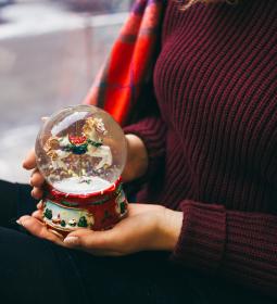 Vienna Snow Ball Factory: Winter's Tale Workshop