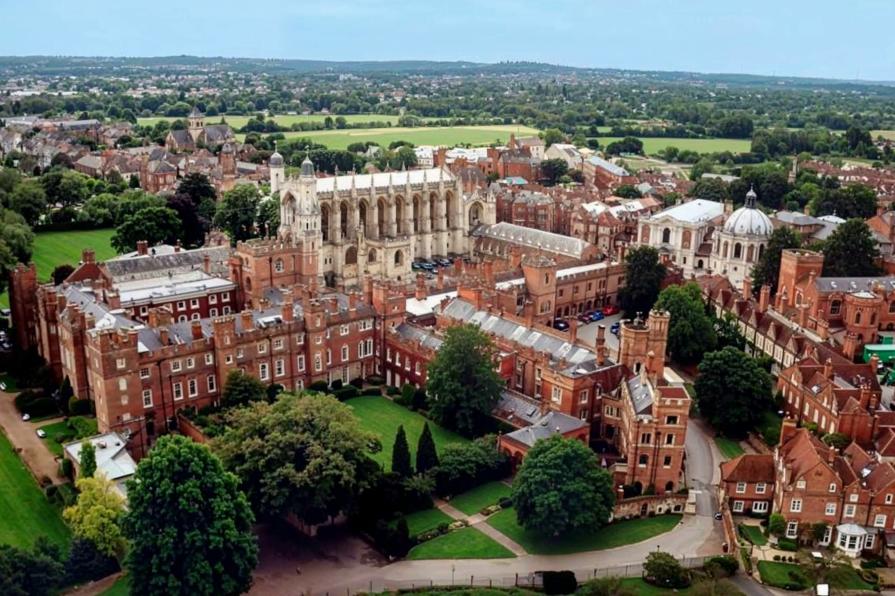The great Eton College: for aristocrats or for foreign students from all over the world?