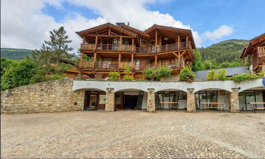 Copperfield International School Verbier and Verbier International School are teaming up!