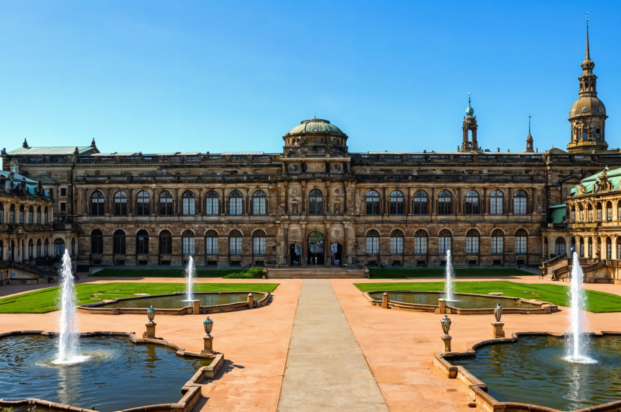 Gallery of old masters - art heritage repository