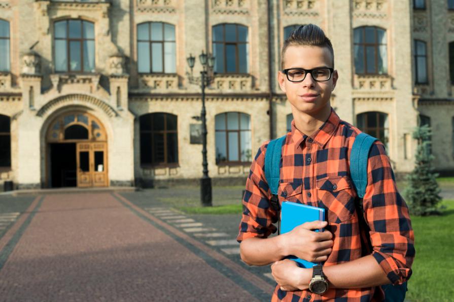 The child goes to study in another country. How to help him with a foreign language?