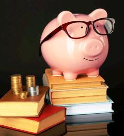 Financial literacy rules for students going to study abroad