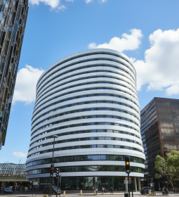 50% Scholarship from DLD College London!